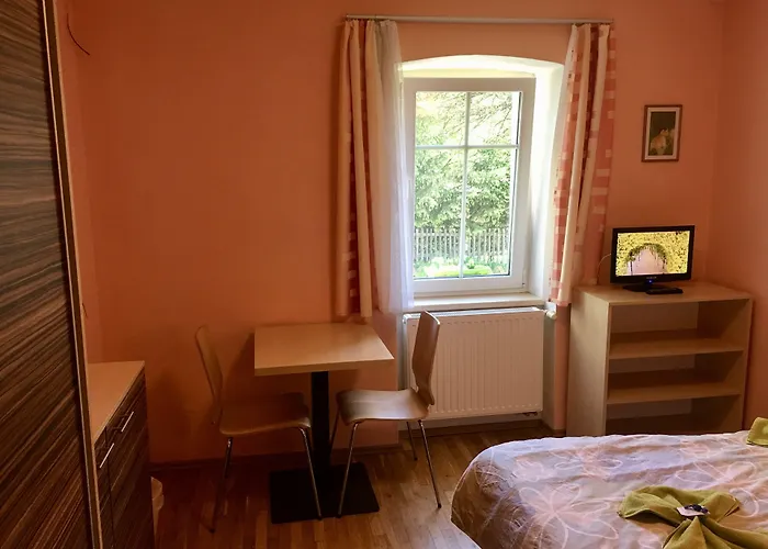 103 Pensionat 3*